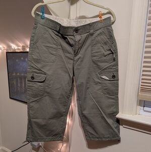 Lee Y2K Green Cargo Capris Cropped Pants